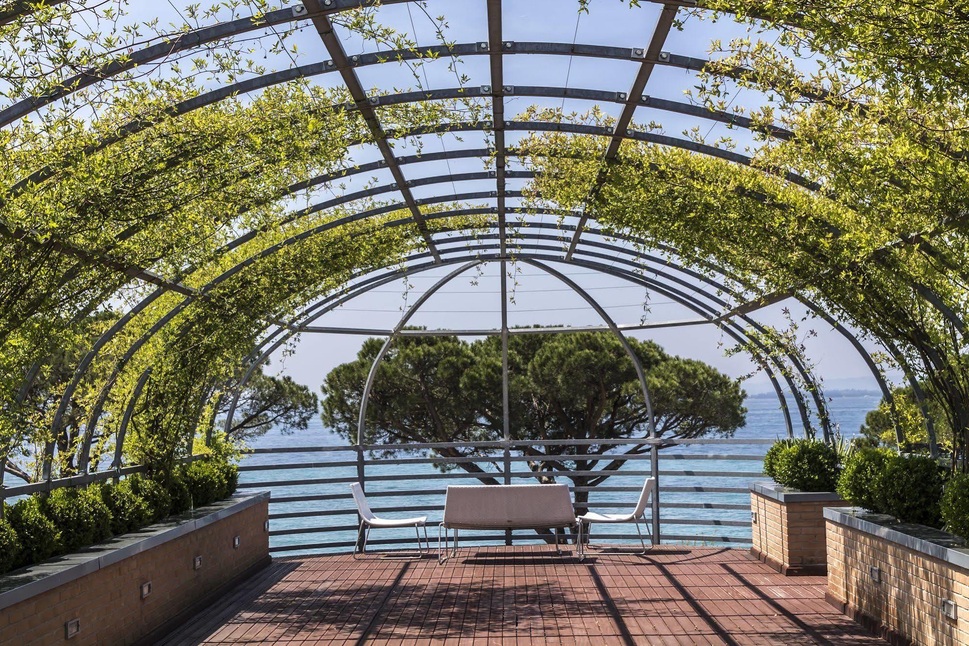 Hotel Corte Valier Lazise Exterior foto